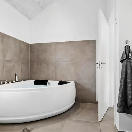 Cozy In With Sauna בית נופש